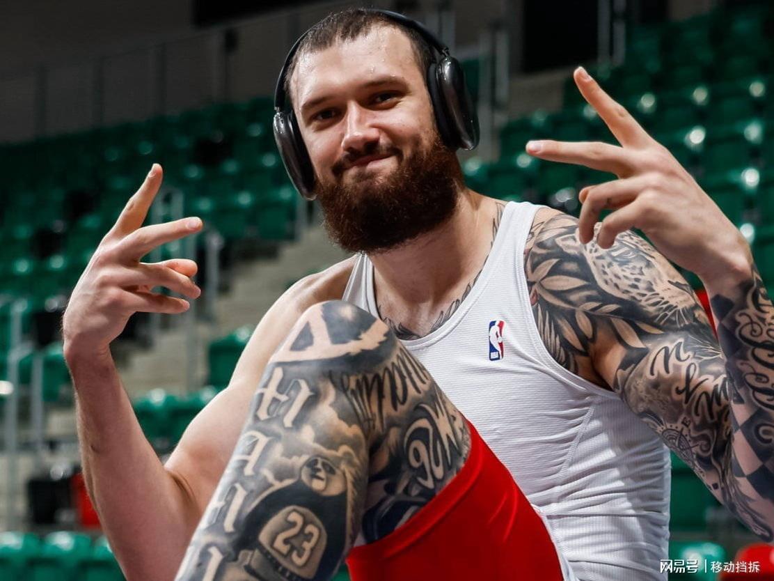 隔空喊话!马穆:就算今天有文班亚马,我们也能击败法国男篮